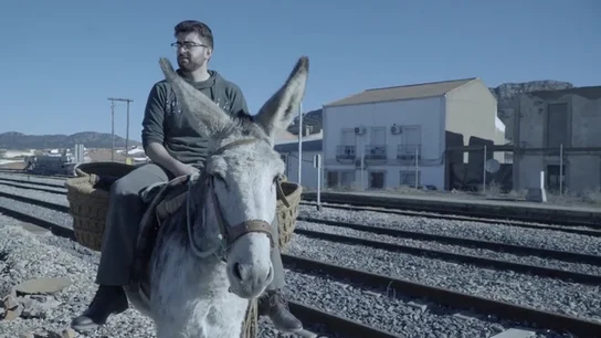 Cabeza del Buey: visita al pueblo extremeño que echó una carrera al tren a lomos de un burro (y ganó el burro) Cabeza del Buey: visita al pueblo extremeño que echó una carrera al tren a lomos de un burro (y ganó el burro)