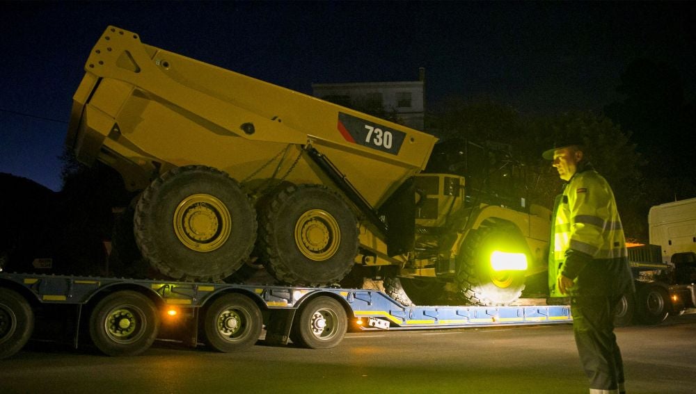 Un vehículo de maquinaria especial durante los trabajos para rescatar a Julen