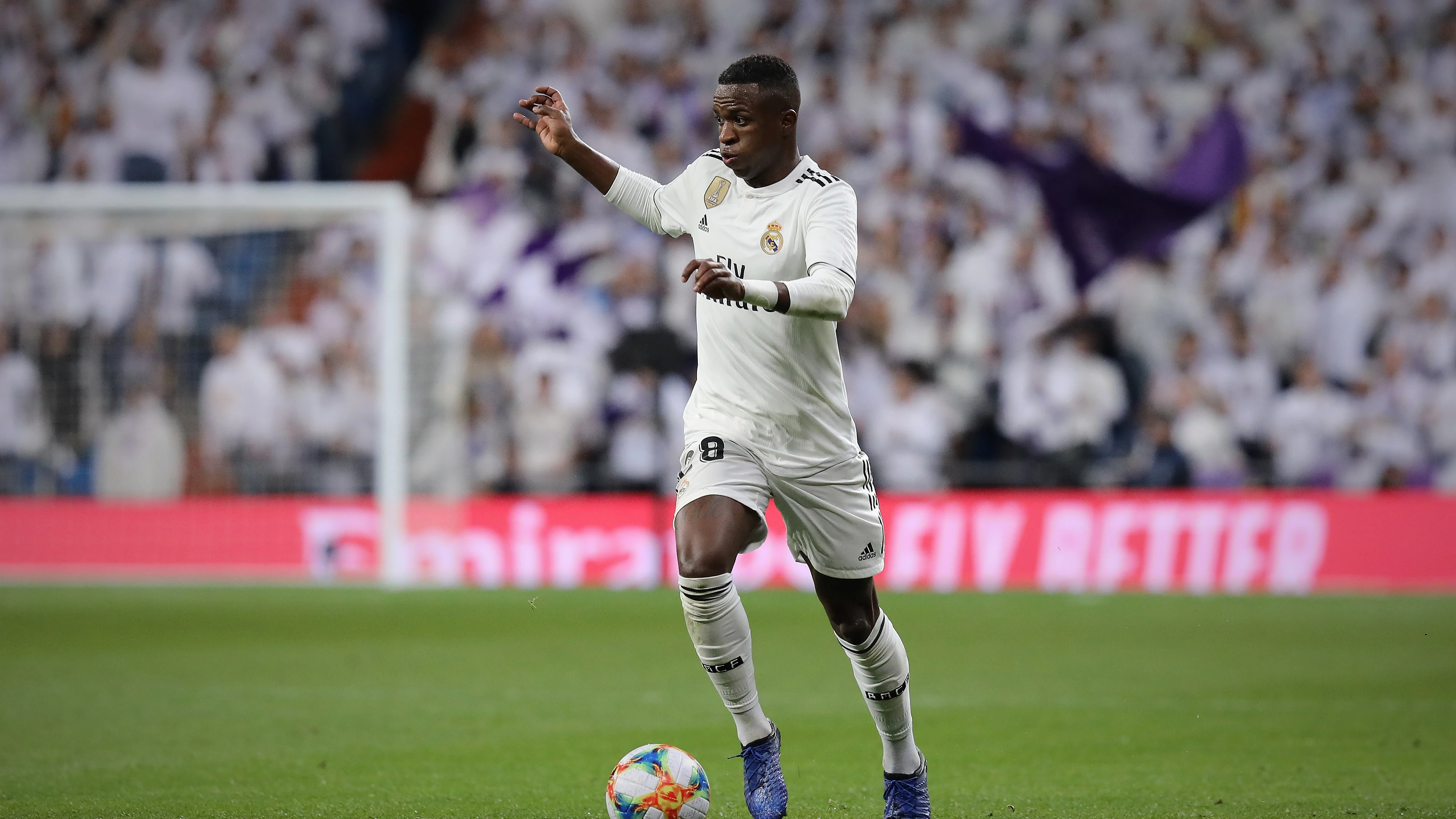 Vinícius Jr en un partido con el Real Madrid