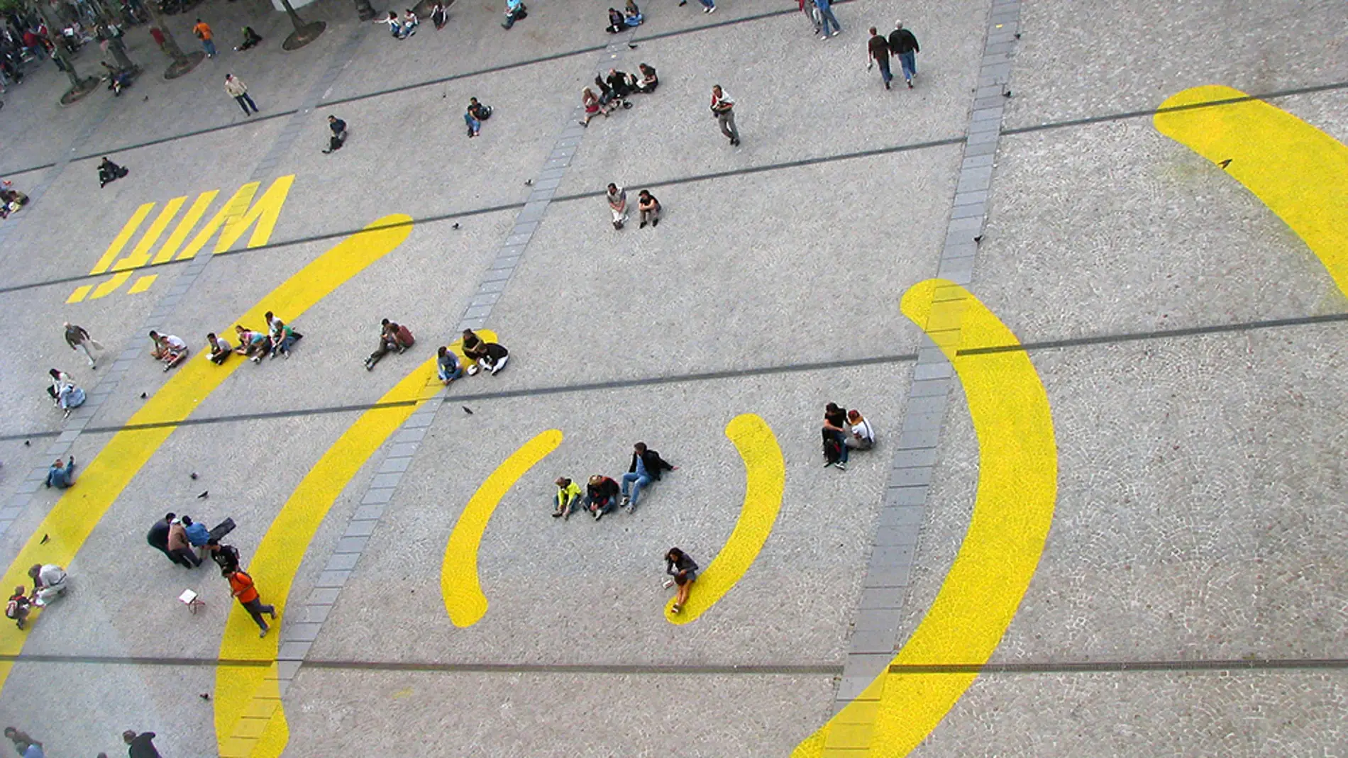 Un dispositivo flexible produce electricidad a partir de las senales wifi