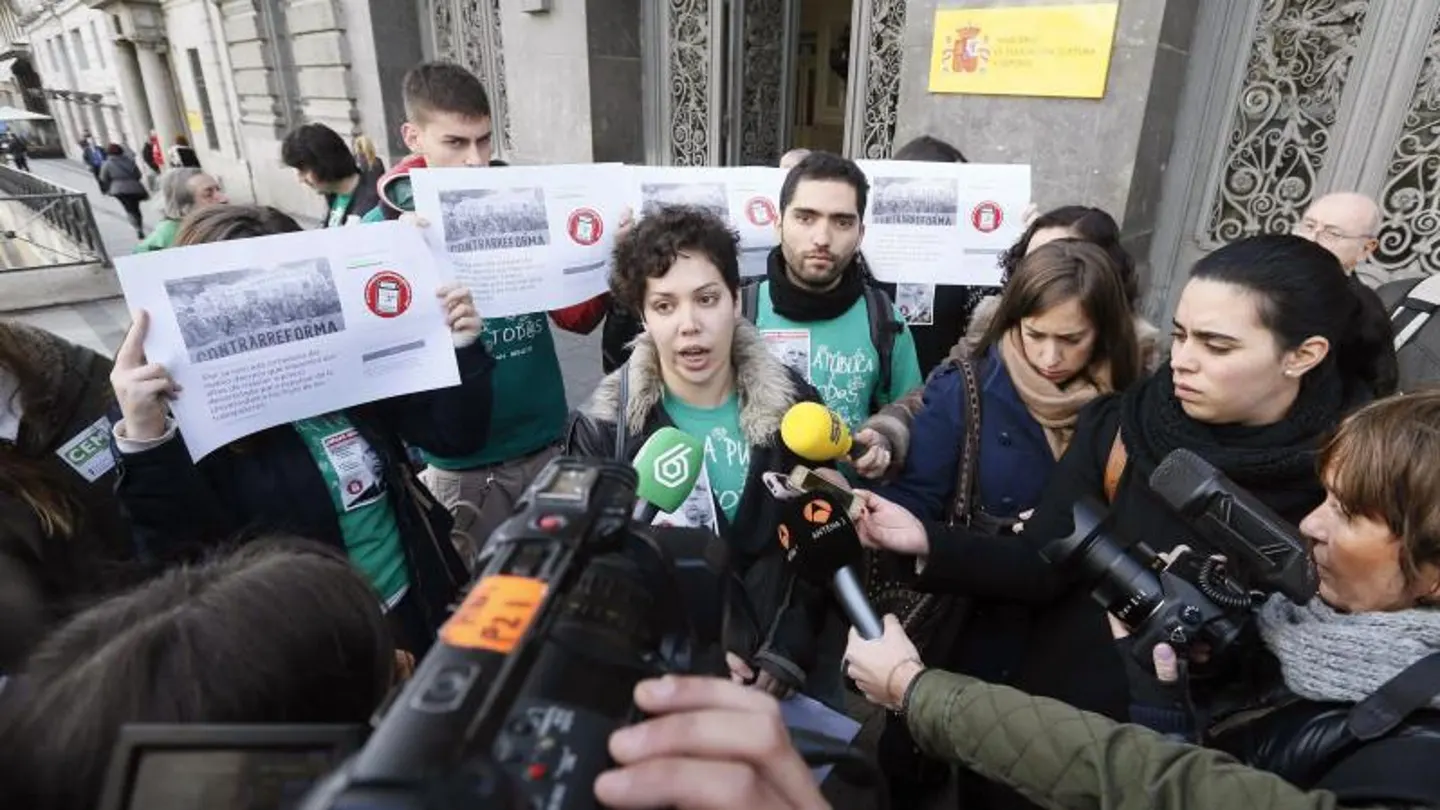 Ana García, secretaria general del Sindicato de Estudiantes, anuncia una huelga general para el 8-M Ana García, secretaria general del Sindicato de Estudiantes, anuncia una huelga general para el 8-M