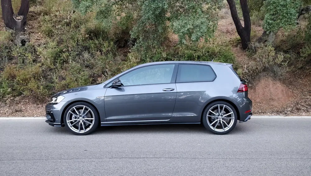 Volkswagen Golf R