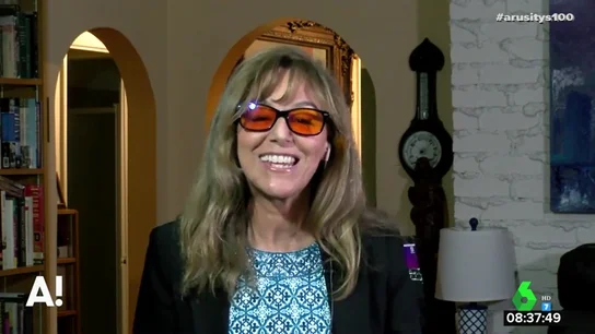 María Estévez, tras ver el "escabroso" documental sobre Michael Jackson: "El presidente del festival llevó psicólogos por si necesitábamos terapia" María Estévez, tras ver el "escabroso" documental sobre Michael Jackson: "El presidente del festival llevó psicólogos por si necesitábamos terapia"