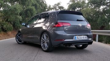 Volkswagen Golf R