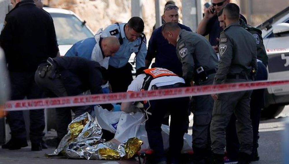 Mujer palestina muerta
