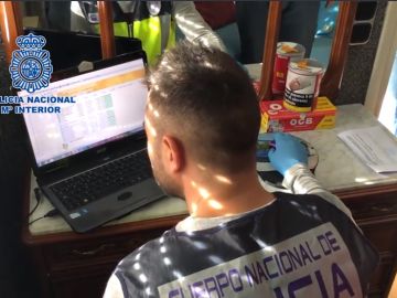 La Policía Nacional investiga un ordenador con contenido pedófilo La Policía Nacional investiga un ordenador con contenido pedófilo