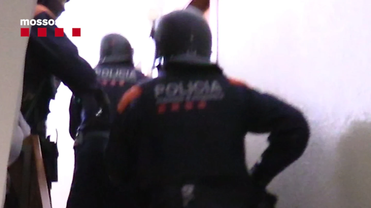 Desarticulada una organización criminal que prostituía a mujeres en Barcelona Desarticulada una organización criminal que prostituía a mujeres en Barcelona