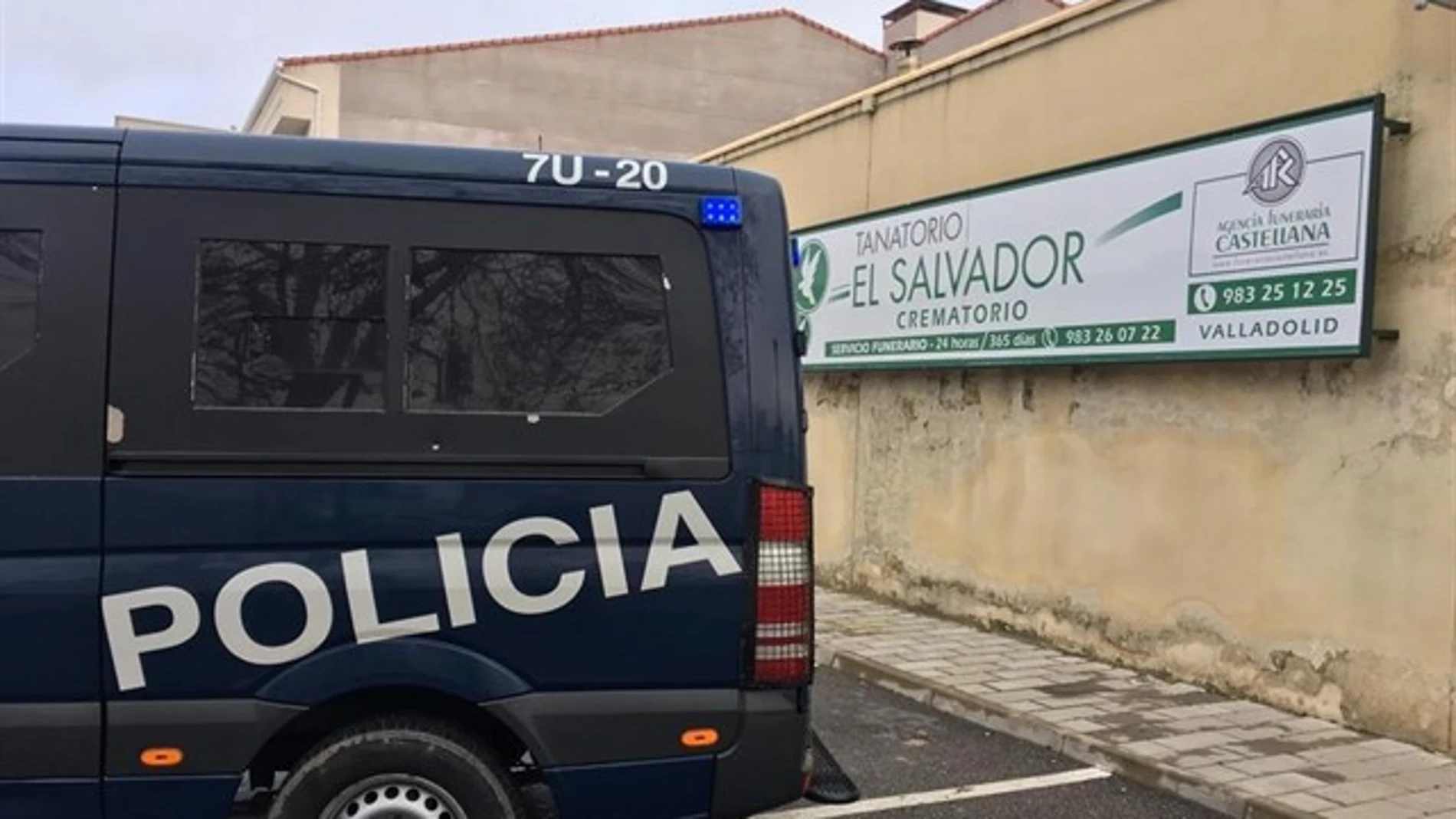 La Policía Nacional investiga varios tanatorios de una funeraria de Valladolid