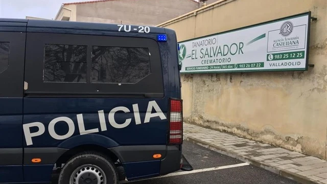 La Policía Nacional investiga varios tanatorios de una funeraria de Valladolid