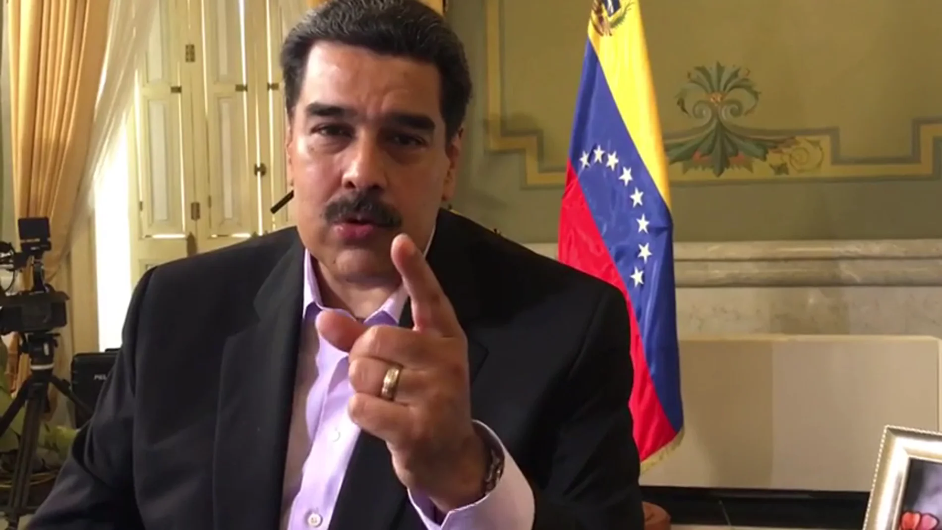 Nicolás Maduro: "Todos pendientes en España, vuelvo el domingo a Salvados en el segundo interrogatorio de Jordi Évole"