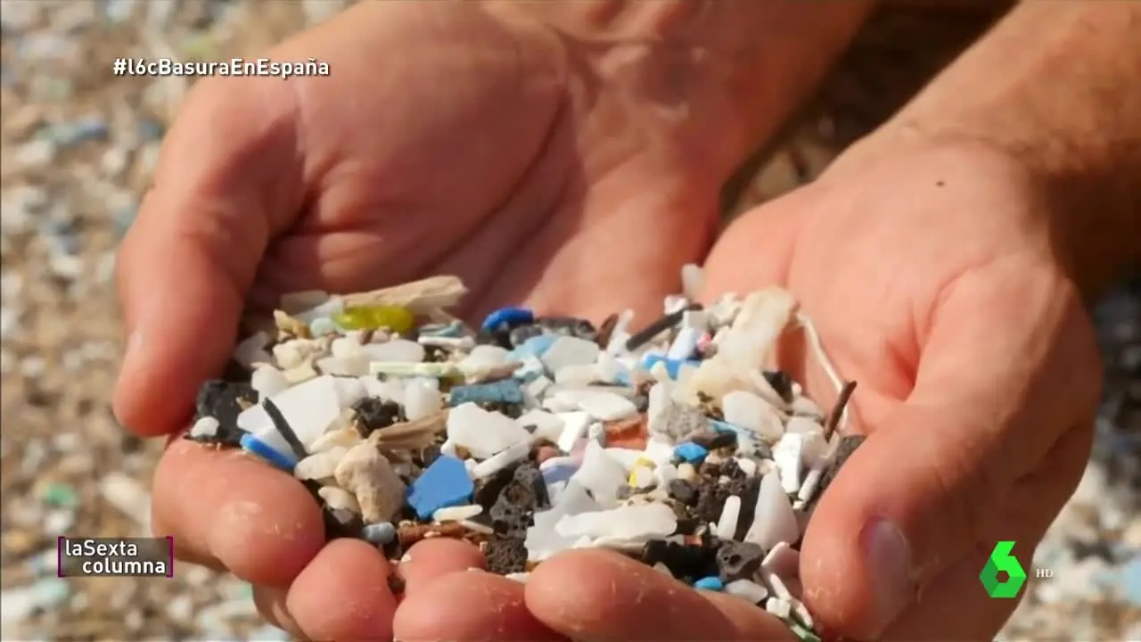 Pequeños trozos de plastico