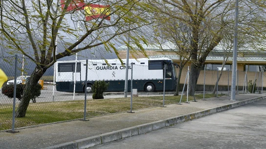 Los presos del procés llegan a las cárceles de Madrid días antes del juicio Los presos del procés llegan a las cárceles de Madrid días antes del juicio