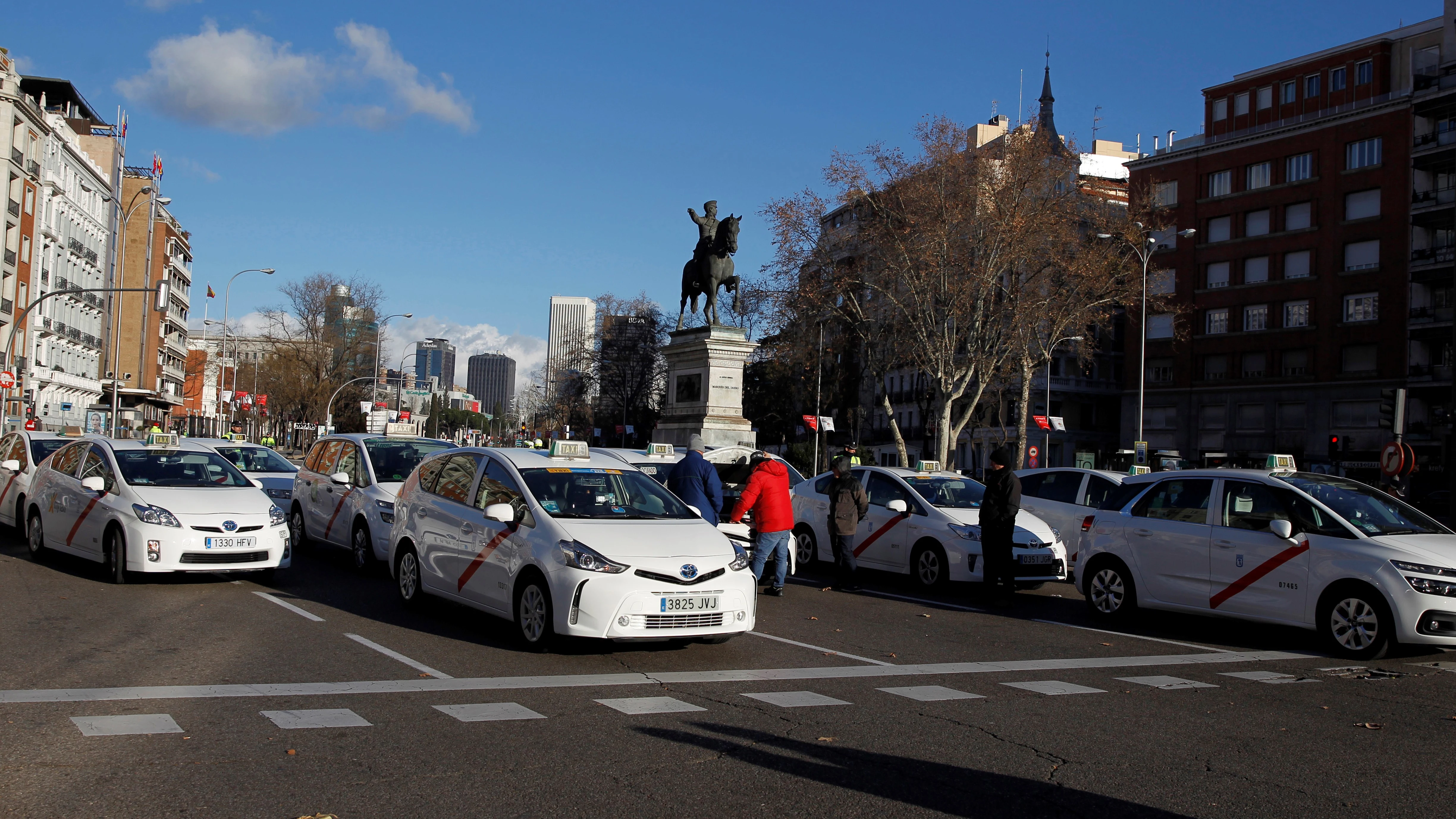 Taxistas en el Paseo de la Castellana.