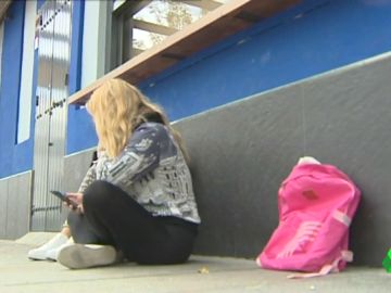 "Lloraba y le pedía por favor que paraba, y no paraba": el infierno machista de una joven de 16 años "Lloraba y le pedía por favor que paraba, y no paraba": el infierno machista de una joven de 16 años