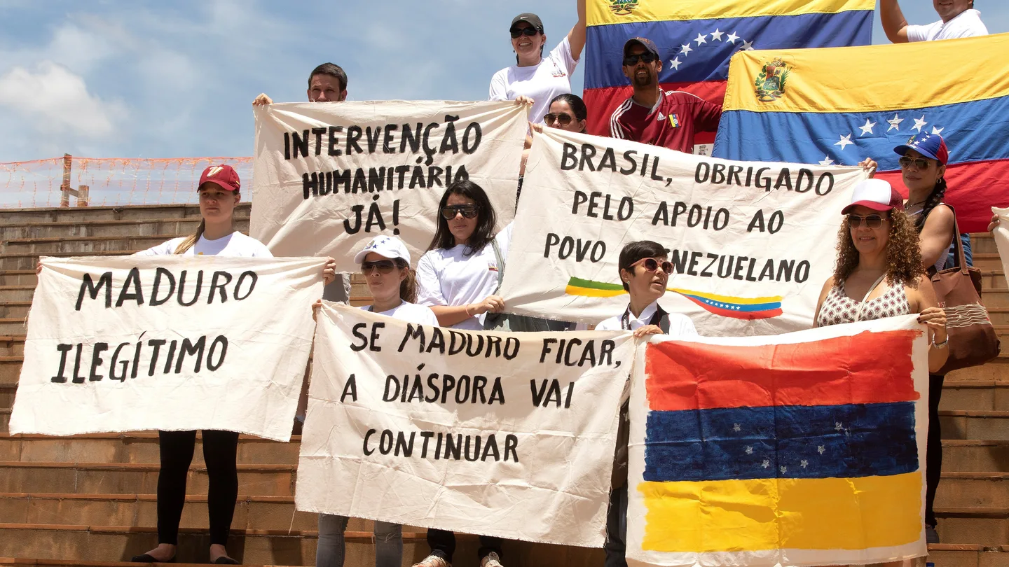 Venezolanos se manifiestan contra Nicolás Maduro. Venezolanos se manifiestan contra Nicolás Maduro.