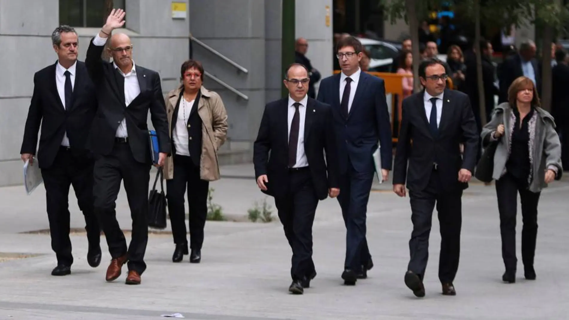 Joaquim Forn, Raül Romeva, Dolors Bassa, Jordi Turull, Carles Mundó, Josep Rull y Meritxell Borràs, el año pasado a su llegada al Supremo. 