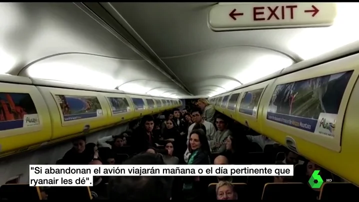 Pasajeros del avión de Ryanair