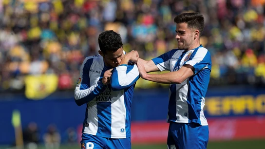 Roberto Rosales celebra su gol ante el Villarreal Roberto Rosales celebra su gol ante el Villarreal