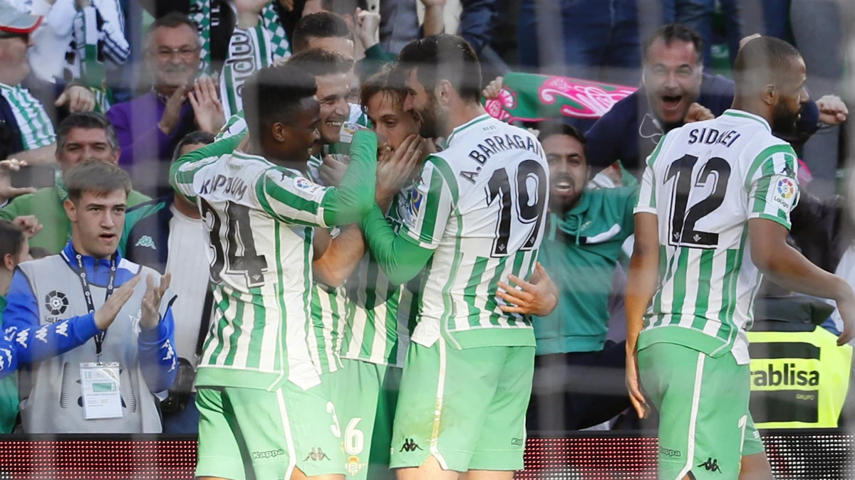 El Betis celebra un gol