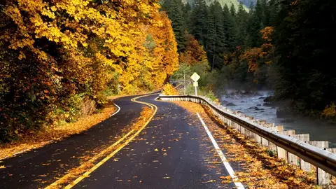 Carretera de montaña Carretera de montaña