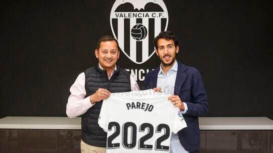El Valencia anuncia la renovaci&oacute;n de Dani Parejo