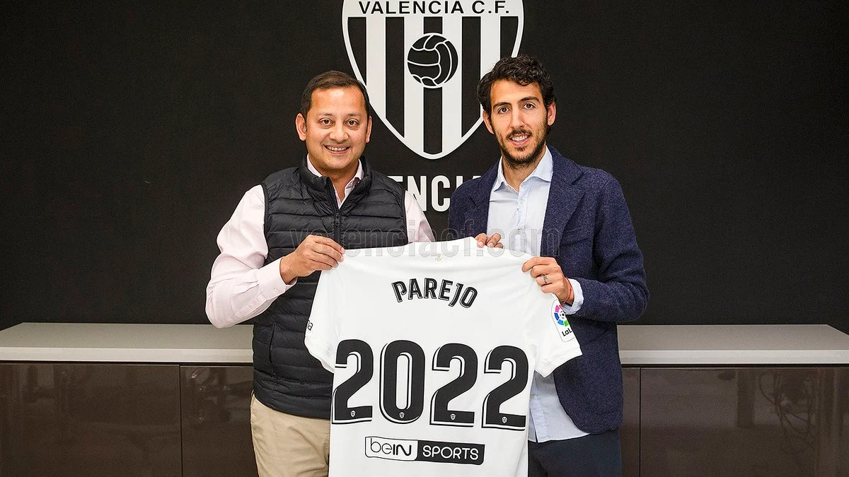 El Valencia anuncia la renovación de Dani Parejo El Valencia anuncia la renovación de Dani Parejo