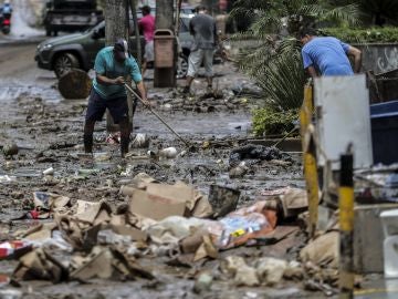 Las lluvias torrenciales dejan al menos seis muertos en Río de Janeiro Las lluvias torrenciales dejan al menos seis muertos en Río de Janeiro
