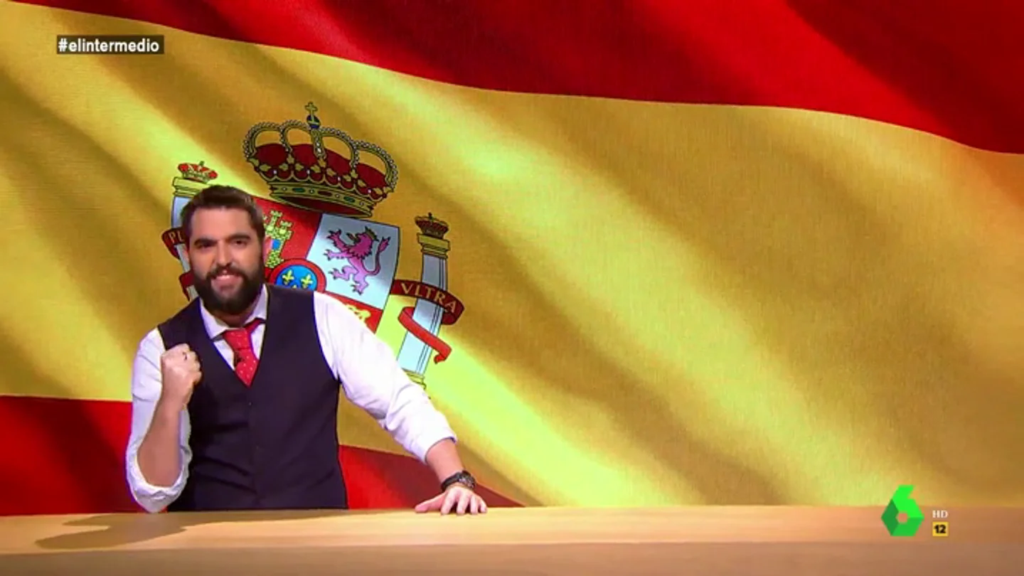 La defensa de Dani Mateo de la bandera de España: "Los progres, modernitos y perroflautas han querido romper nuestra patria" La defensa de Dani Mateo de la bandera de España: "Los progres, modernitos y perroflautas han querido romper nuestra patria"