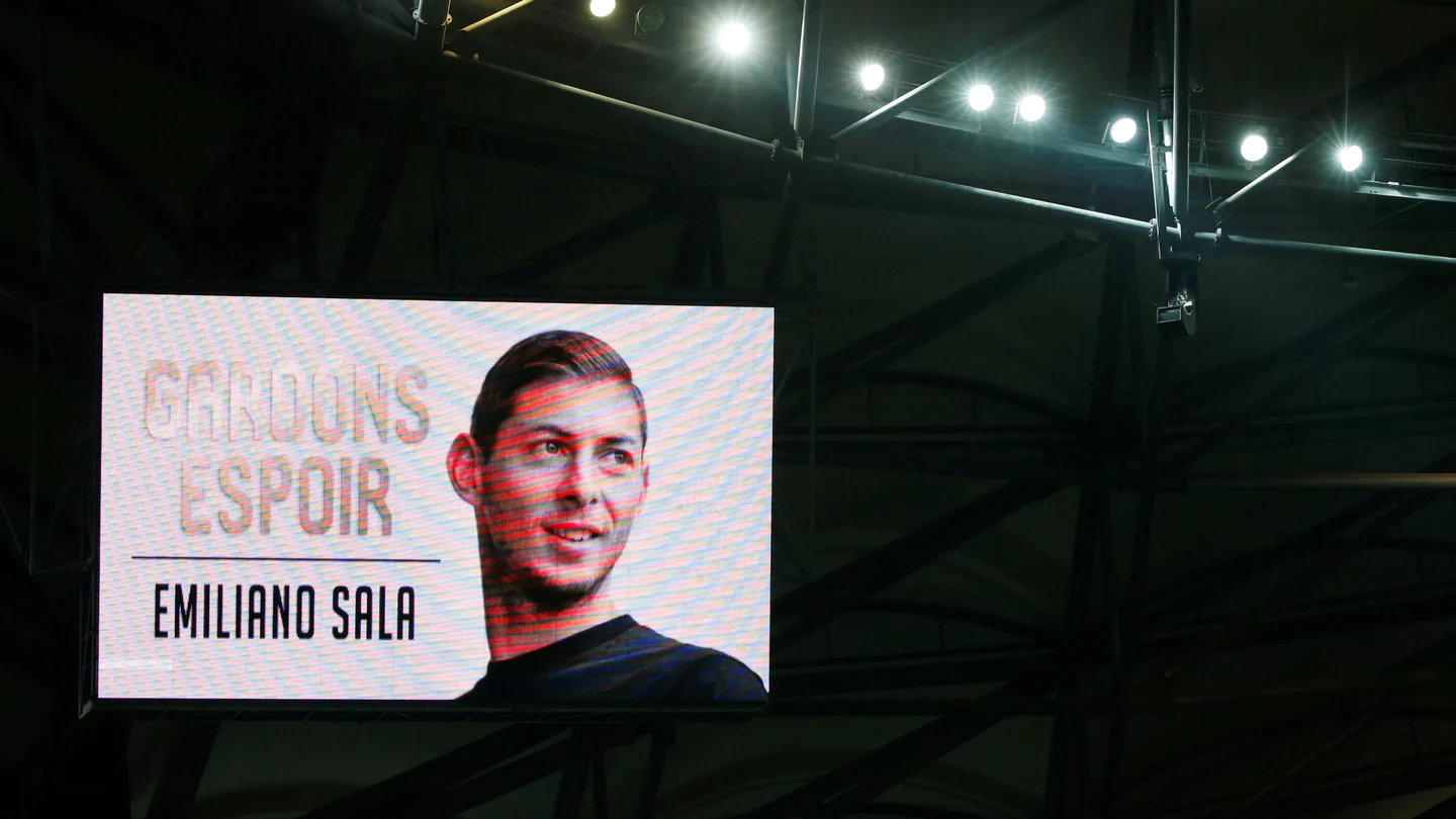 El tributo del Nantes a Emiliano Sala El tributo del Nantes a Emiliano Sala