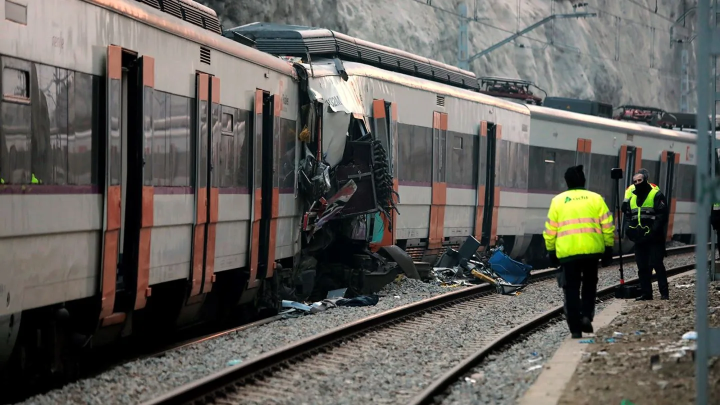 Imagen del accidente de trenes en Barcelona Imagen del accidente de trenes en Barcelona