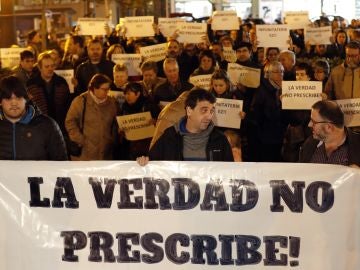 Concentración contra los abusos de los salesianos de Deusto Concentración contra los abusos de los salesianos de Deusto
