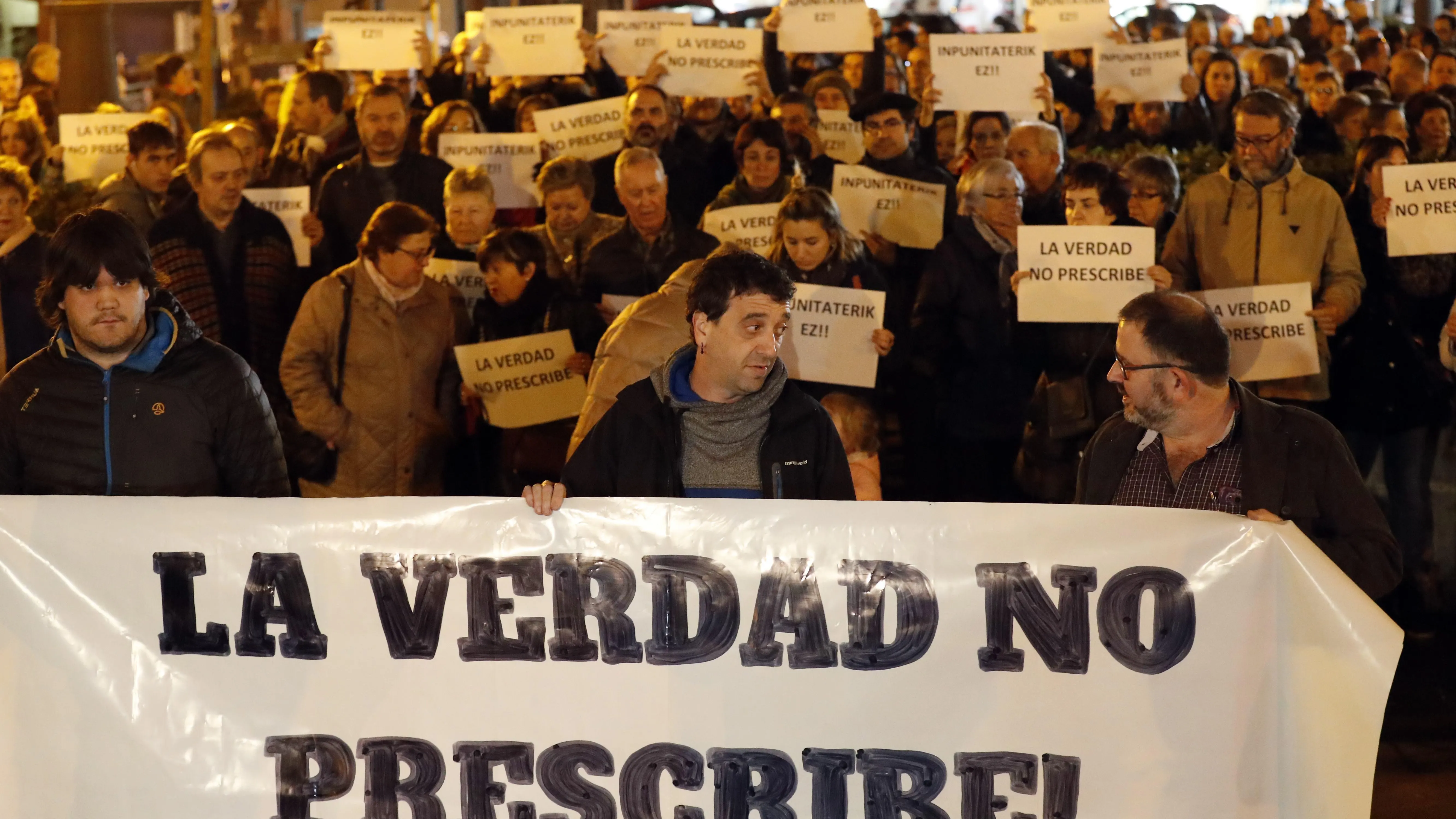 Concentración contra los abusos de los salesianos de Deusto Concentración contra los abusos de los salesianos de Deusto