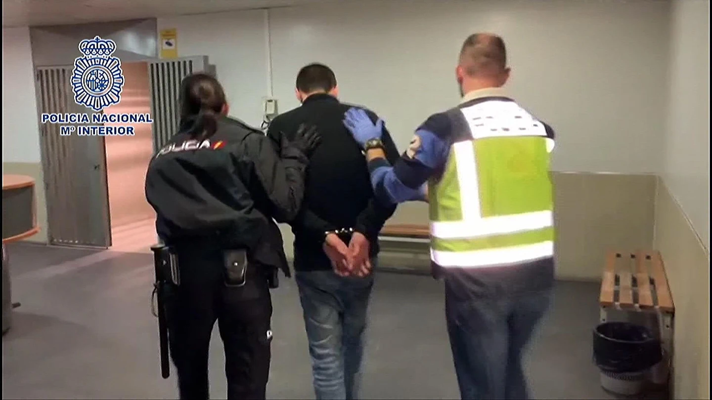 Imagen del detenido por matar a su pareja en Alcalá de Henares Imagen del detenido por matar a su pareja en Alcalá de Henares