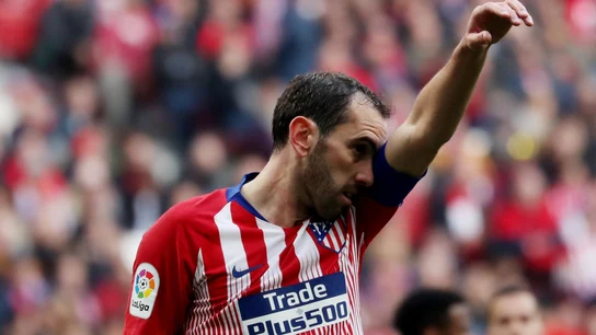 Godín, durante el partido contra el Real Madrid Godín, durante el partido contra el Real Madrid