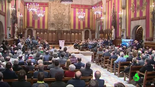 Imagen de alcaldes catalanes concentrados en Barcelona Imagen de alcaldes catalanes concentrados en Barcelona