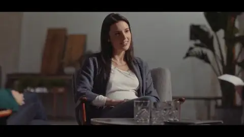 Este es uno de los pocos puntos en los que Arrimadas y Montero se han puesto de acuerdo durante su cara a cara en Salvados Este es uno de los pocos puntos en los que Arrimadas y Montero se han puesto de acuerdo durante su cara a cara en Salvados