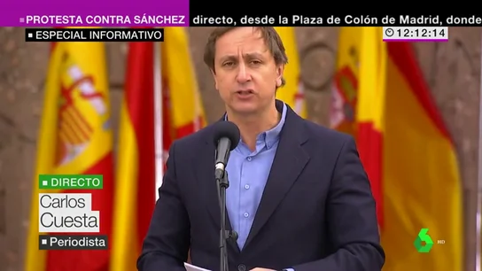 Carlos Cuesta arranca el manifiesto en Colón: "Los políticos han dejado las legitimas diferencias entre ellos fuera de la plaza" Carlos Cuesta arranca el manifiesto en Colón: "Los políticos han dejado las legitimas diferencias entre ellos fuera de la plaza"