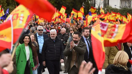 Santiago Abascal en la concentración contra Pedro Sánchez Santiago Abascal en la concentración contra Pedro Sánchez