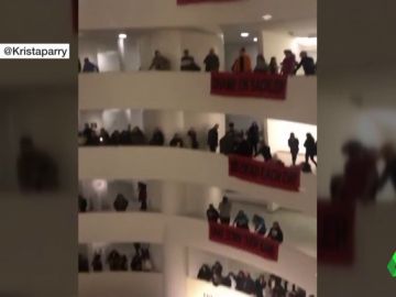 Protesta contra una gran farmacéutica en Nueva York por la crisis de los opiáceos Protesta contra una gran farmacéutica en Nueva York por la crisis de los opiáceos