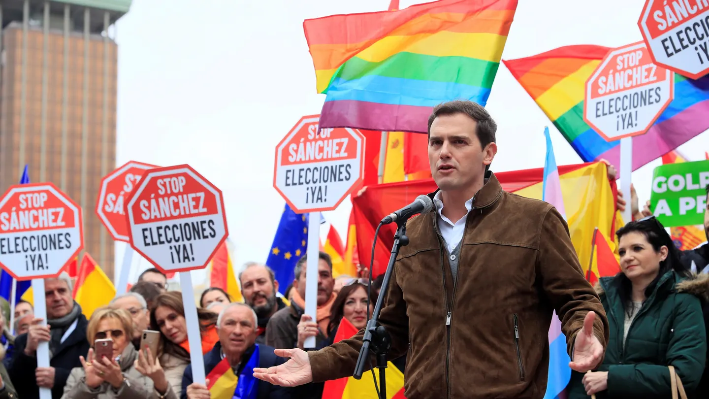 Albert Rivera en la manifestación contra Pedro Sánchez Albert Rivera en la manifestación contra Pedro Sánchez