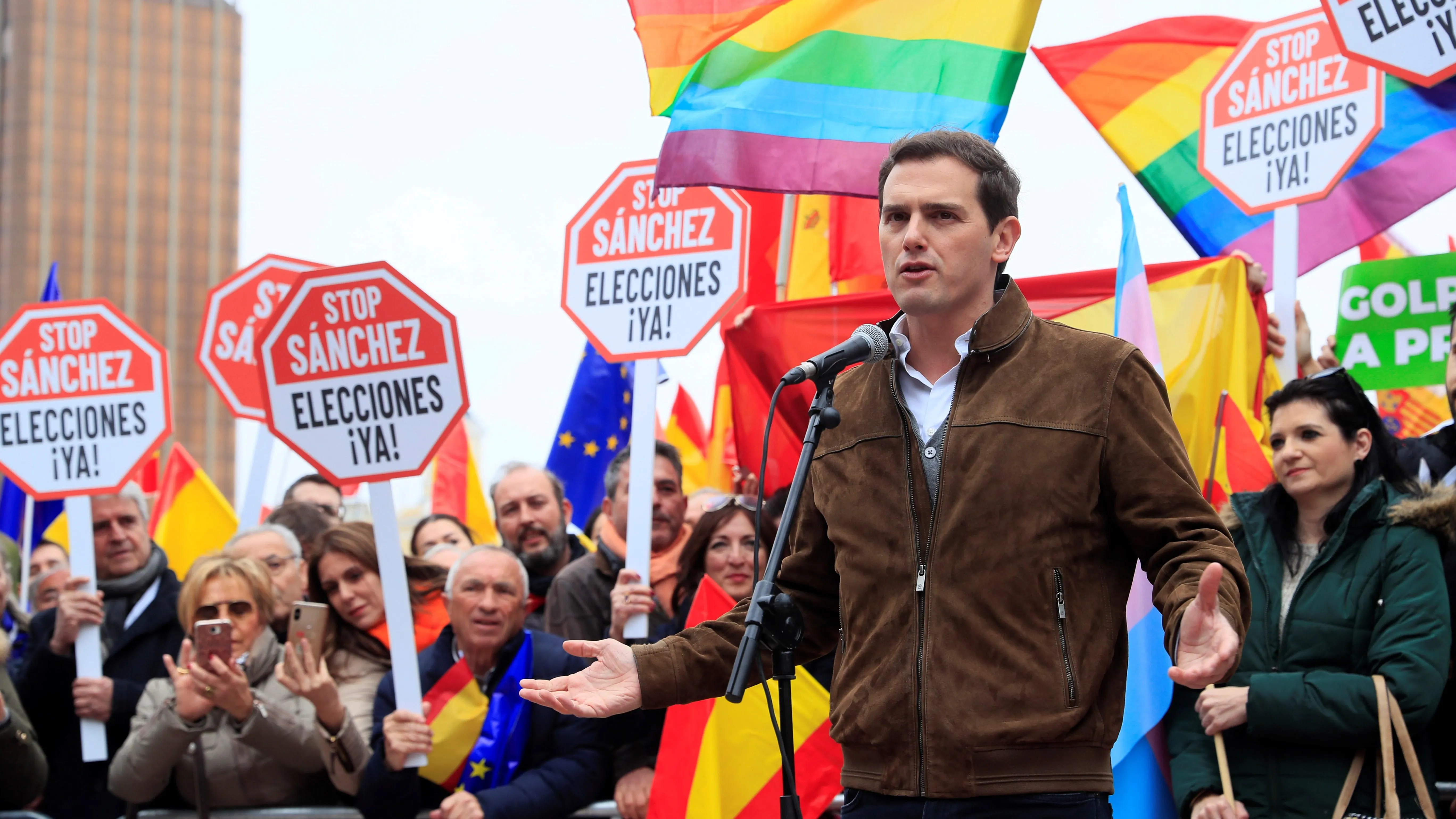 Albert Rivera en la manifestación contra Pedro Sánchez