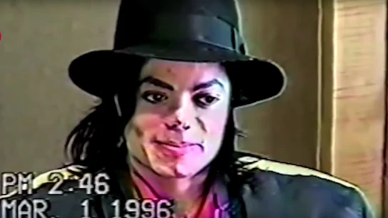 Michael Jackson en un interrogatorio Michael Jackson en un interrogatorio