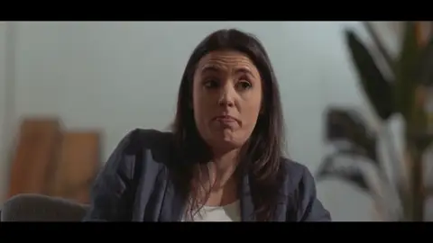 Golpe de Estado sí, golpe de Estado no: la opinión de Arrimadas y Montero sobre Cataluña y Venezuela Golpe de Estado sí, golpe de Estado no: la opinión de Arrimadas y Montero sobre Cataluña y Venezuela