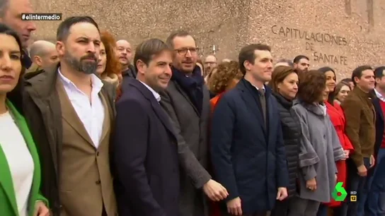 Caídas, duelo de codazos y gritos de "Abascal presidente" al aparecer Rivera y Casado: lo que no se vio de la manifestación en Colón Caídas, duelo de codazos y gritos de "Abascal presidente" al aparecer Rivera y Casado: lo que no se vio de la manifestación en Colón