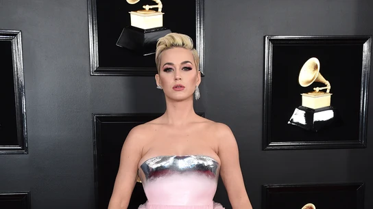 Katy Perry Alfombra roja Premios Grammy