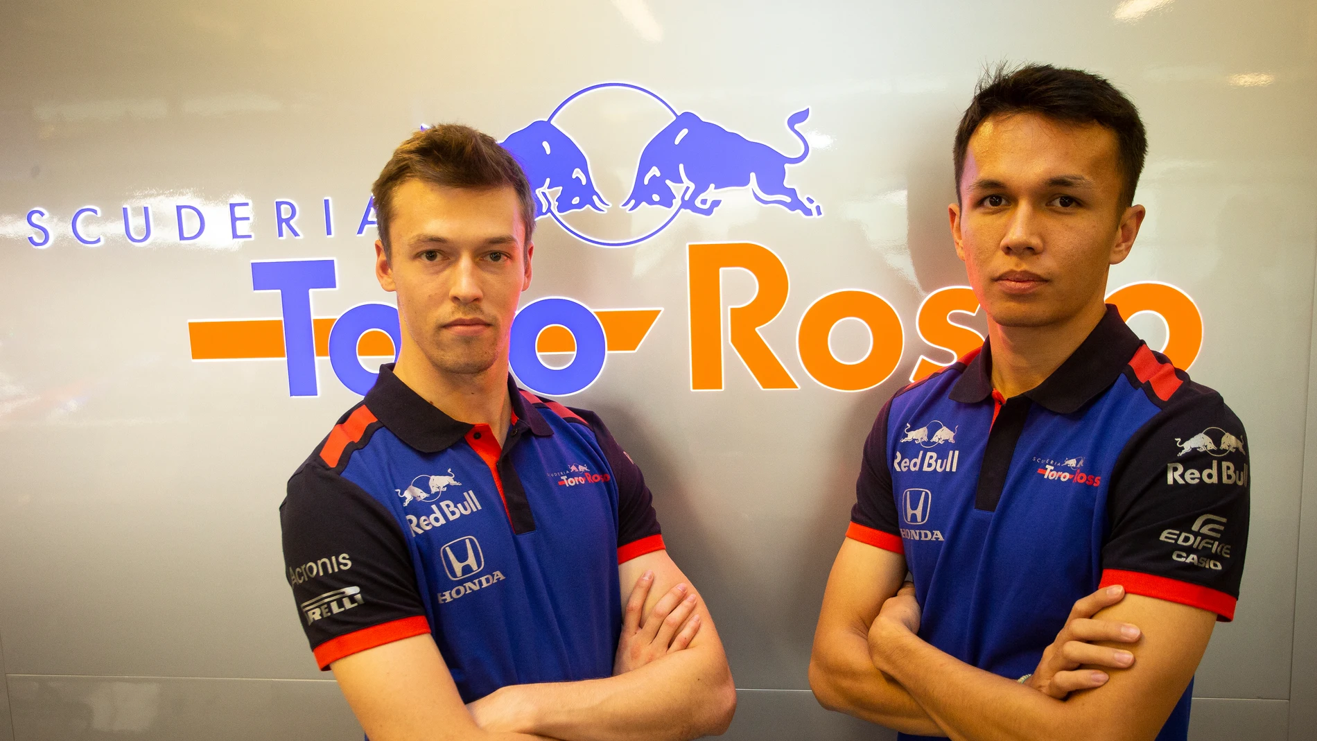 Alexander Albon y Daniil Kvyat, los pilotos de Toro Rosso Alexander Albon y Daniil Kvyat, los pilotos de Toro Rosso
