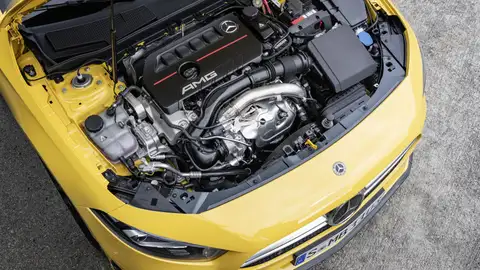 Mercedes-AMG A 35 Mercedes-AMG A 35