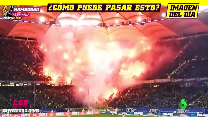 Los aficionados del Dynamo Dresden montaron un infierno de bengalas en la grada del campo del Hamburgo