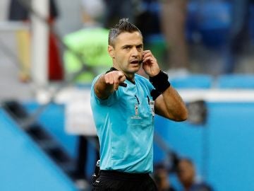 Damir Skomina, en un partido del Mundial de Rusia 2018 Damir Skomina, en un partido del Mundial de Rusia 2018