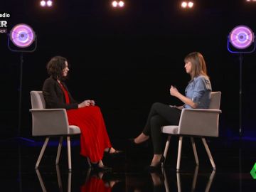 Gloria Poyatos explica por qué sólo un 5% de la población reclusa son mujeres: "Hay un nexo entre las prácticas de cuidar y la resolución no violenta de los conflicto" Gloria Poyatos explica por qué sólo un 5% de la población reclusa son mujeres: "Hay un nexo entre las prácticas de cuidar y la resolución no violenta de los conflicto"